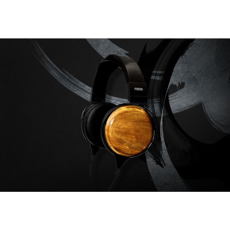 TH810
