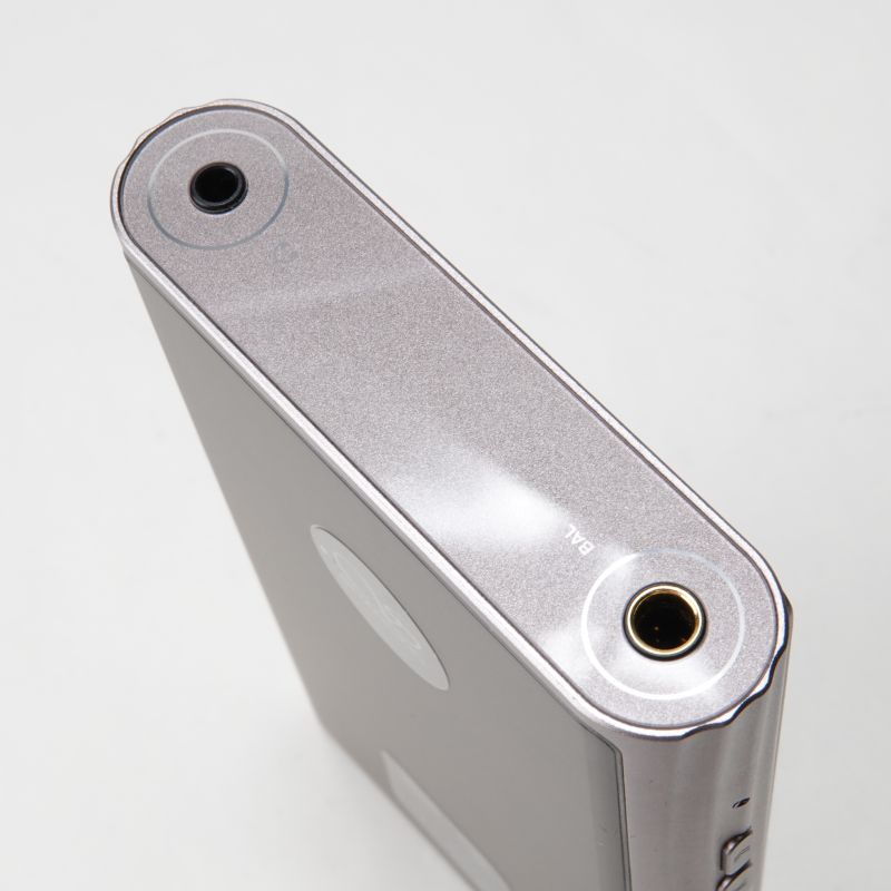 M7 (Titanium)