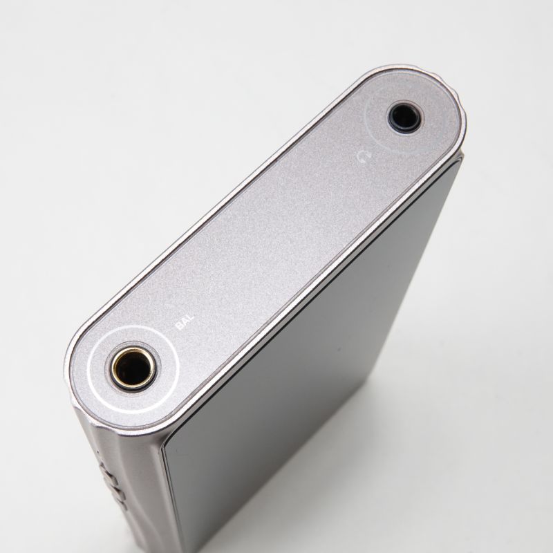 M7 (Titanium)