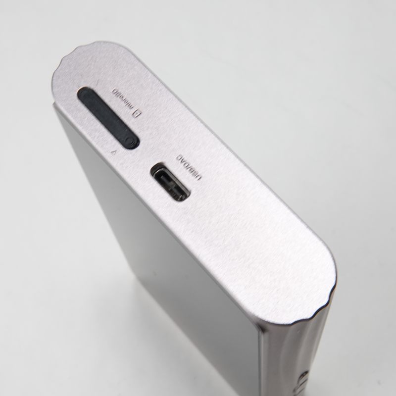 M7 (Titanium)